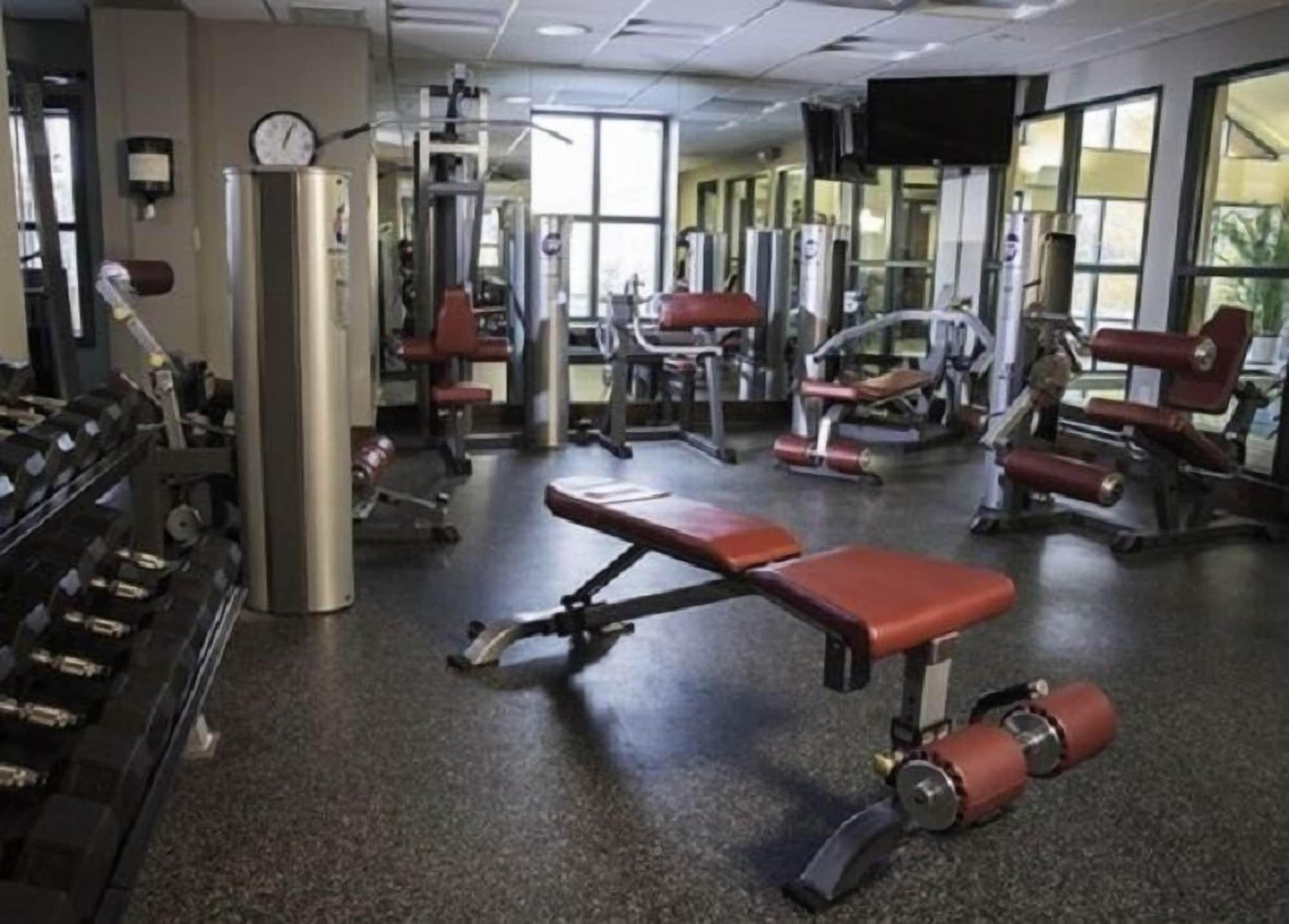 Gimnasio Teton Private Residences