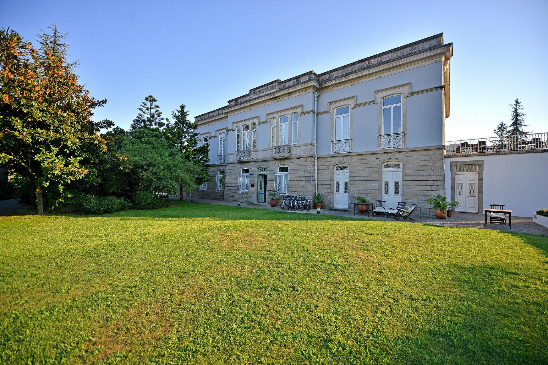 Vista Exterior Villa Garden Braga