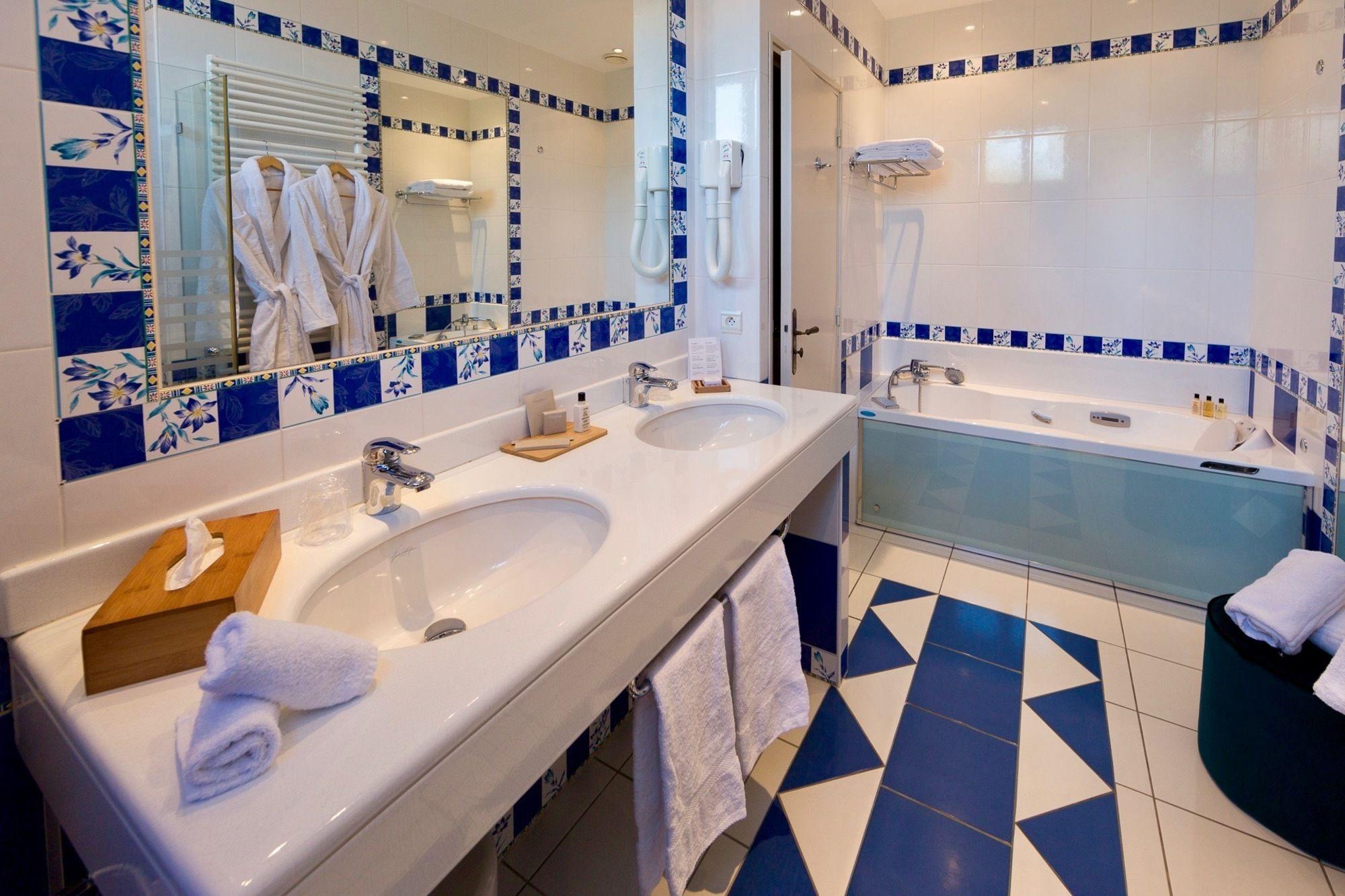 Equipamiento de Habitación Hotel Le Square