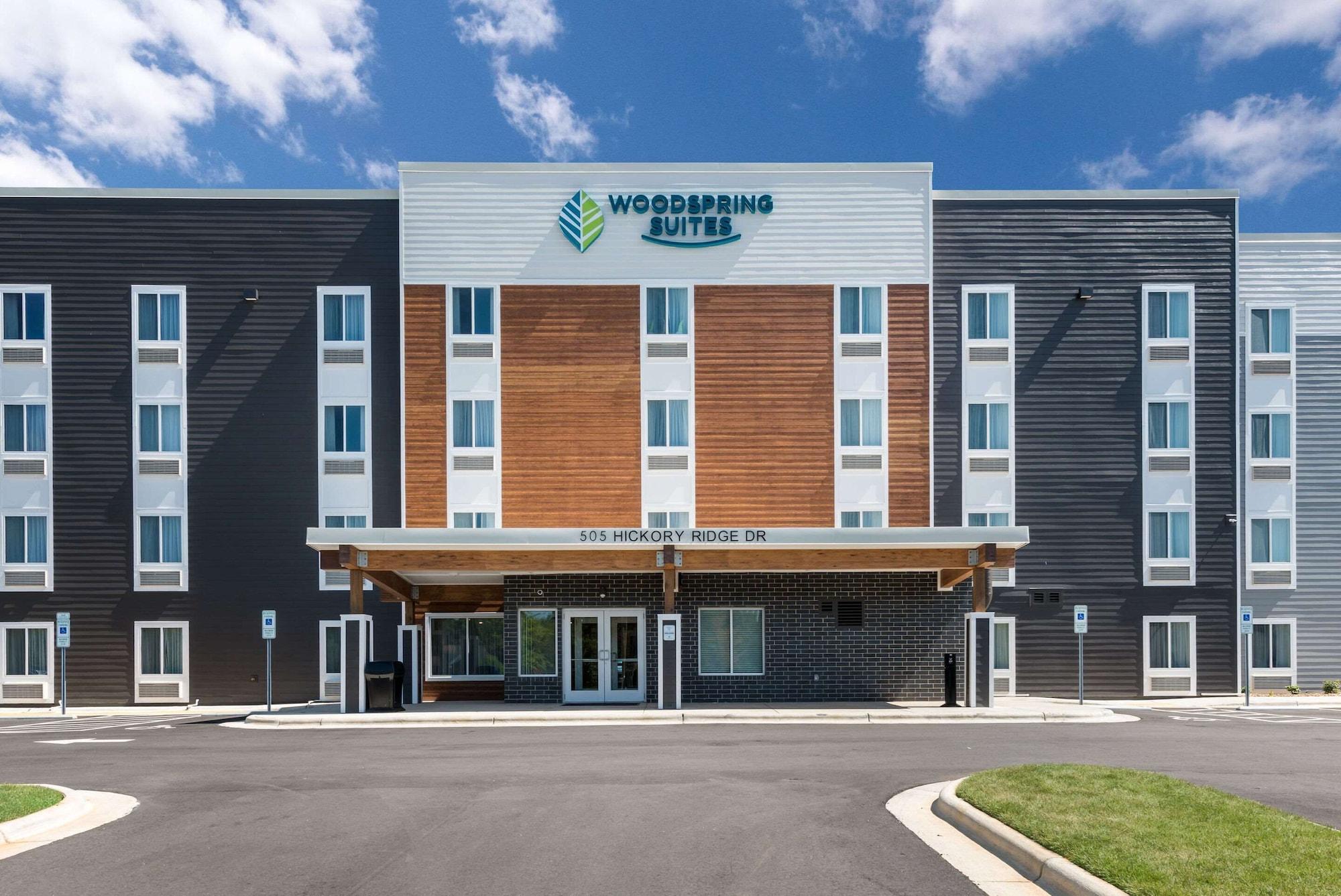 Varios WoodSpring Suites Greensboro - High Point North