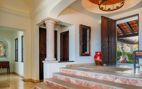 Pamper Yourself in 5 Star Luxury! Stunning Ocean Views, Beach Club, Golf, Pool. - Hoteles con jacuzzi en Los cabos, México