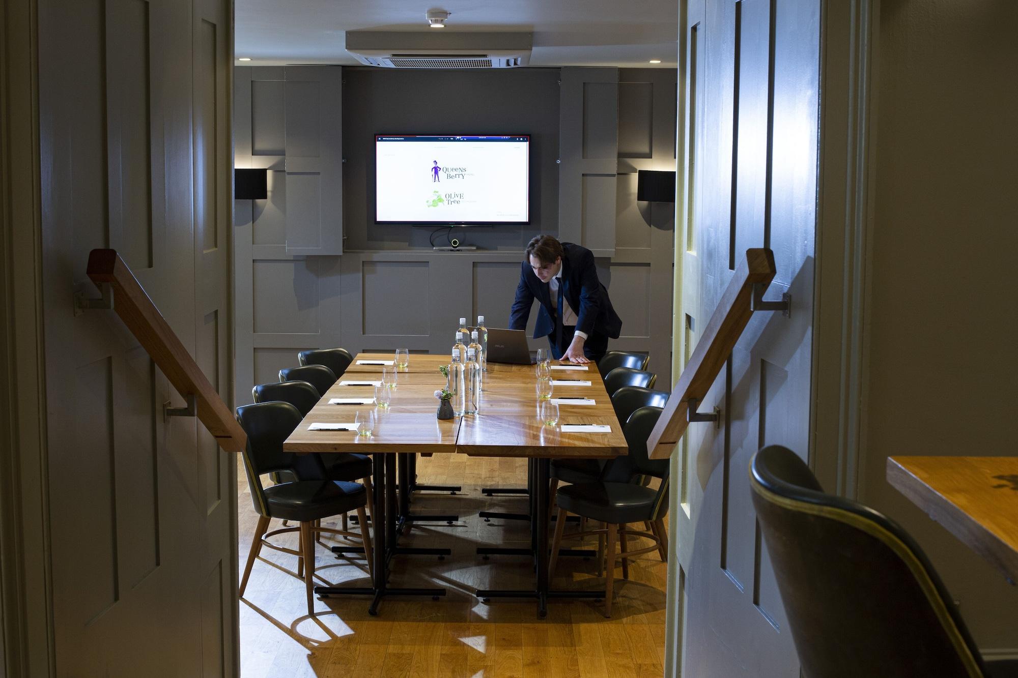 Sala de Reuniones The Queensberry Hotel