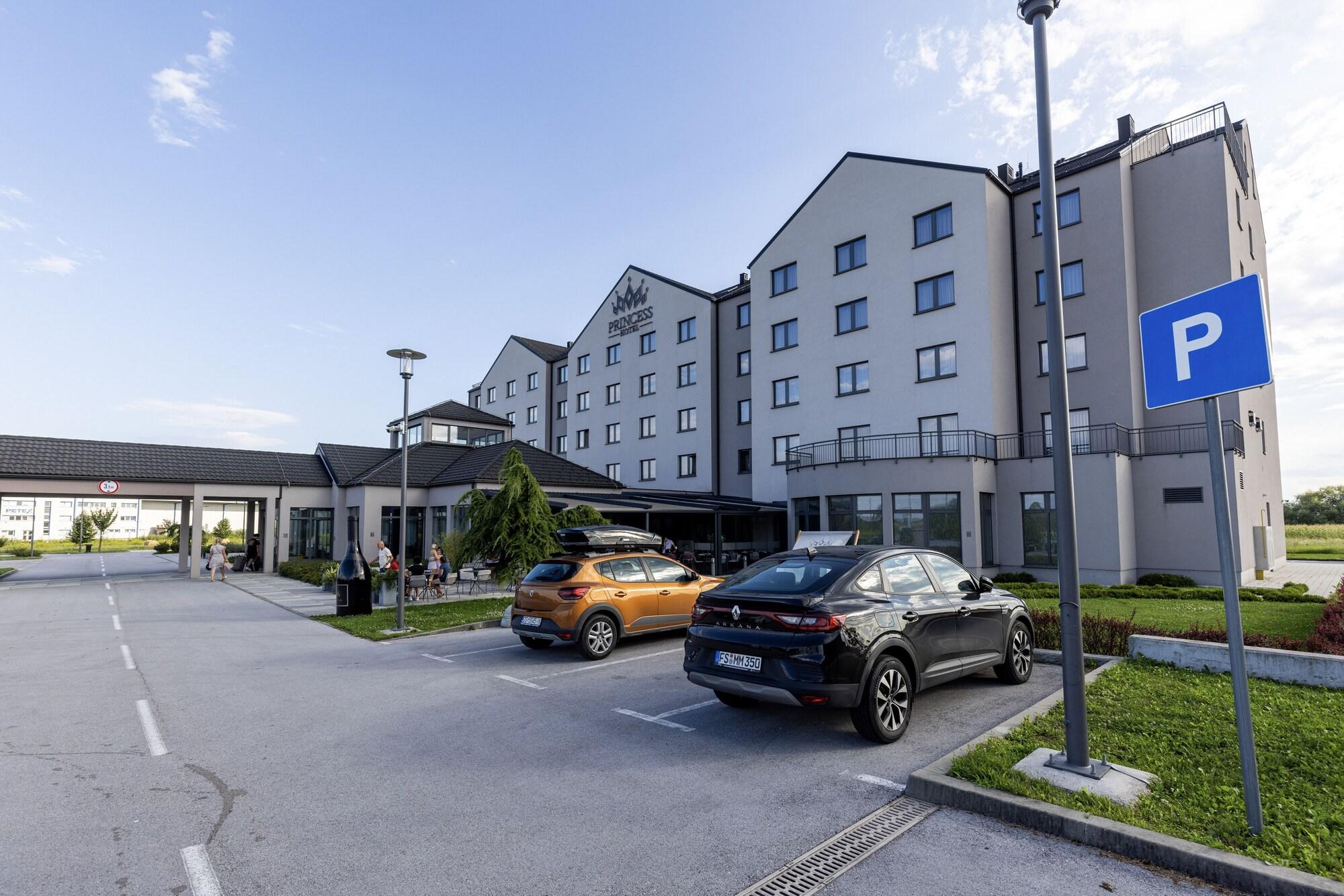 Vista Exterior Hotel Princess