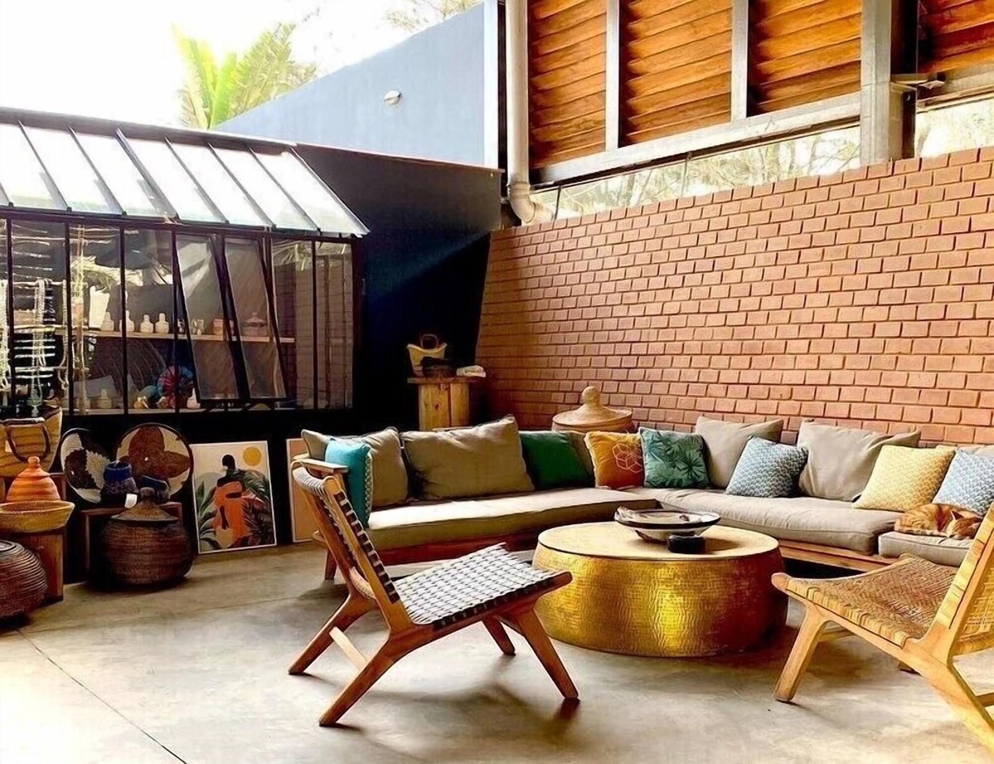 Vista Lobby Hôtel BOMA