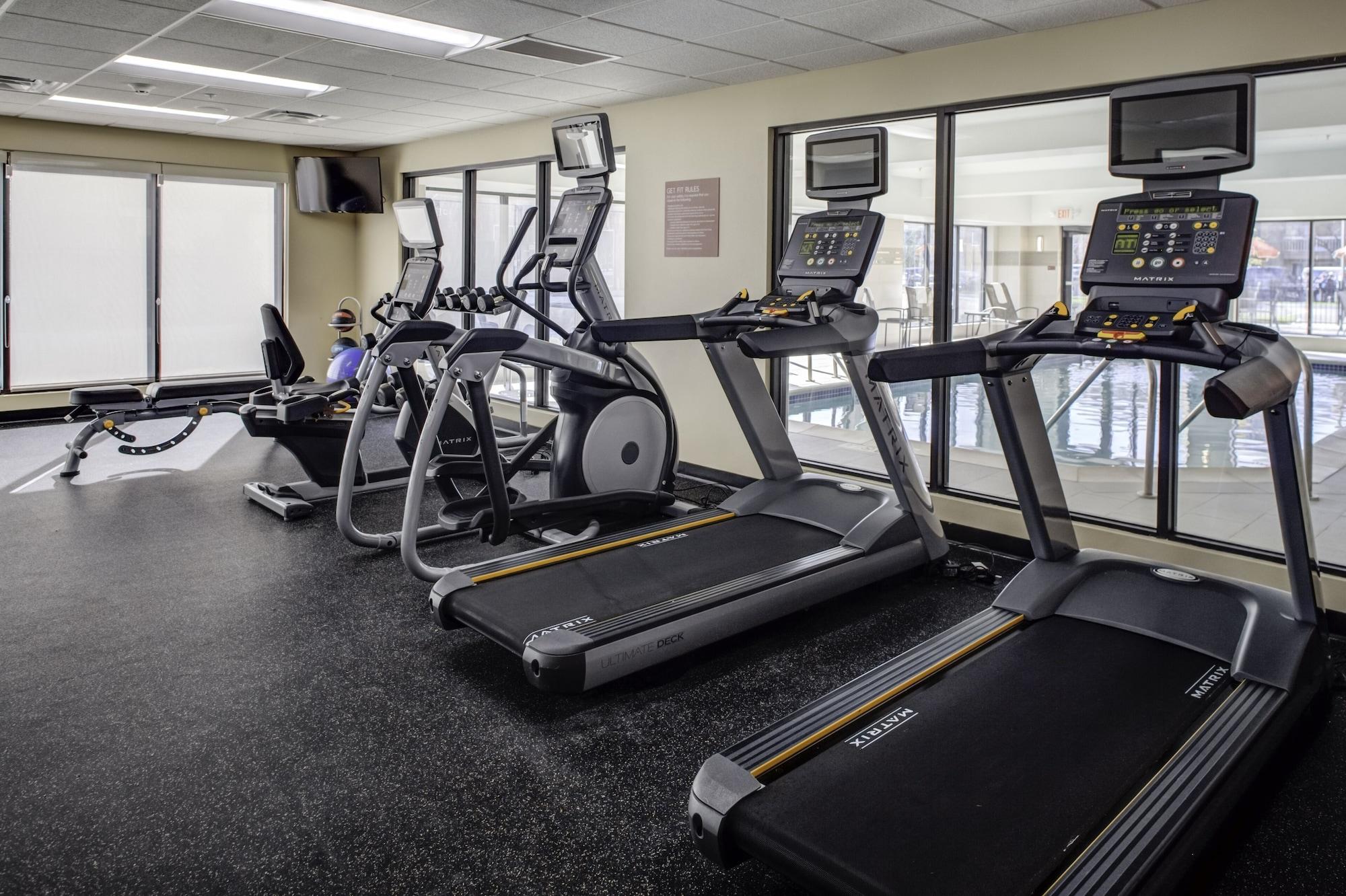Gimnasio TownePlace Suites by Marriott Detroit Canton