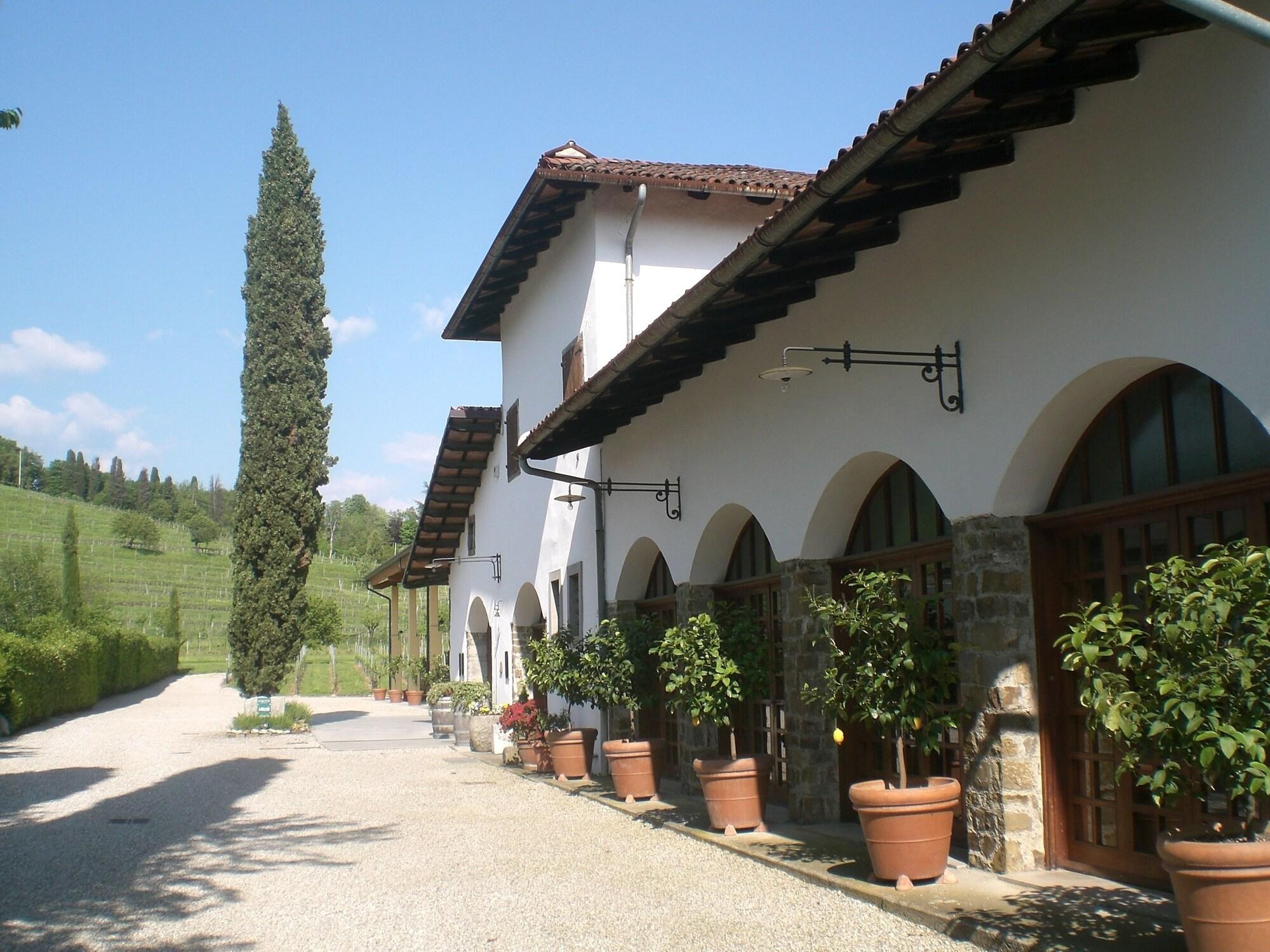 Varios Agriturismo Colutta