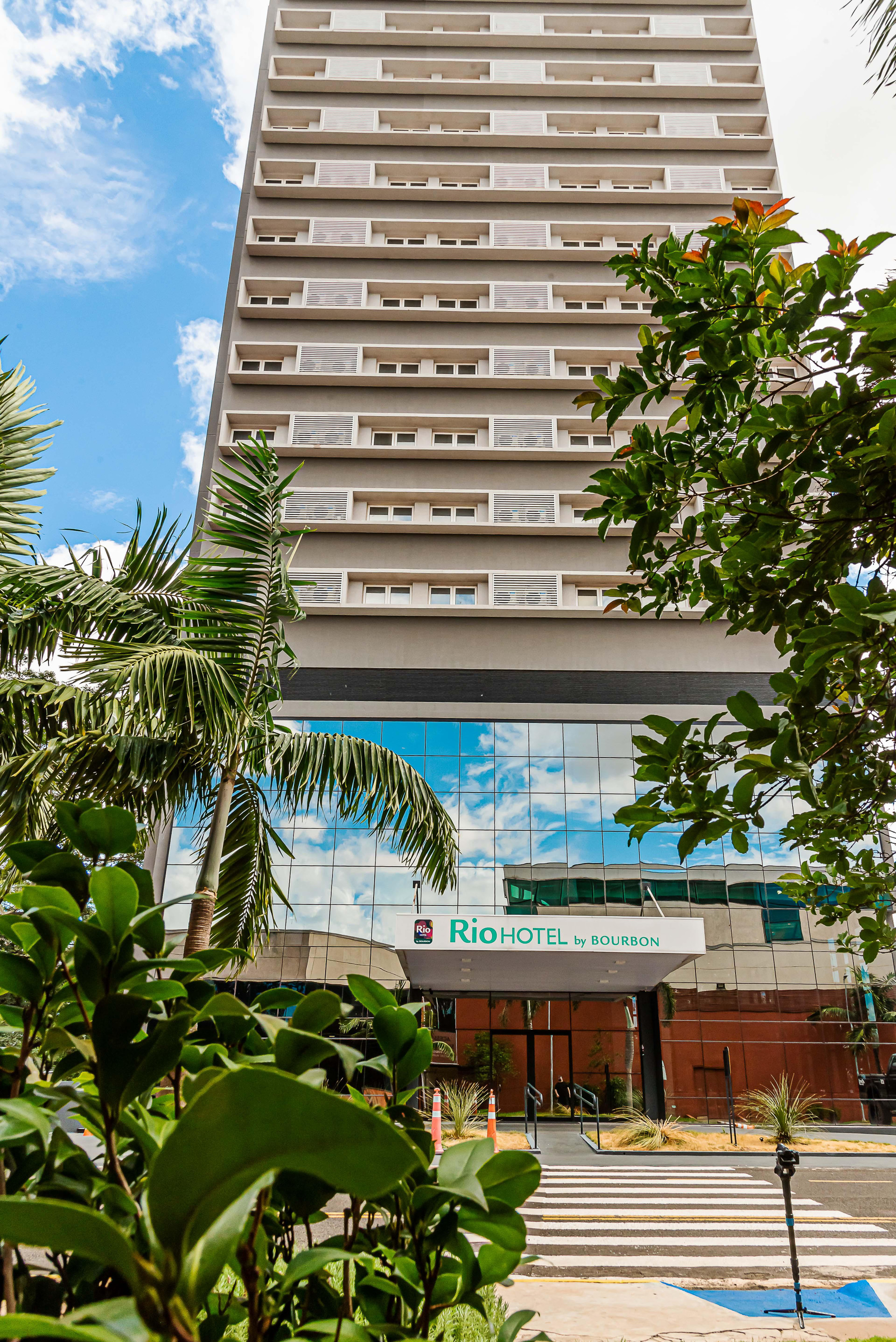 Vista Exterior Rio Hotel by Bourbon Maringá