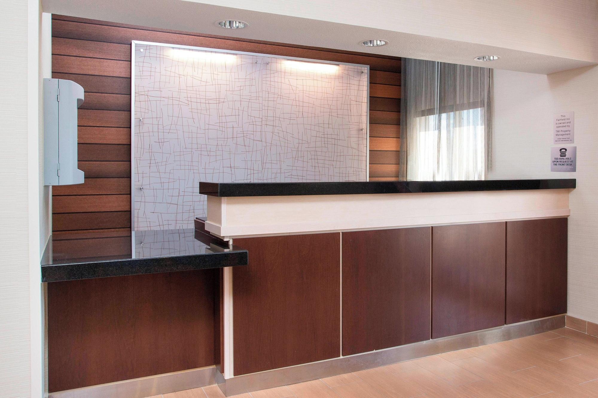 Vista Lobby Fairfield Inn & Suites Cheyenne