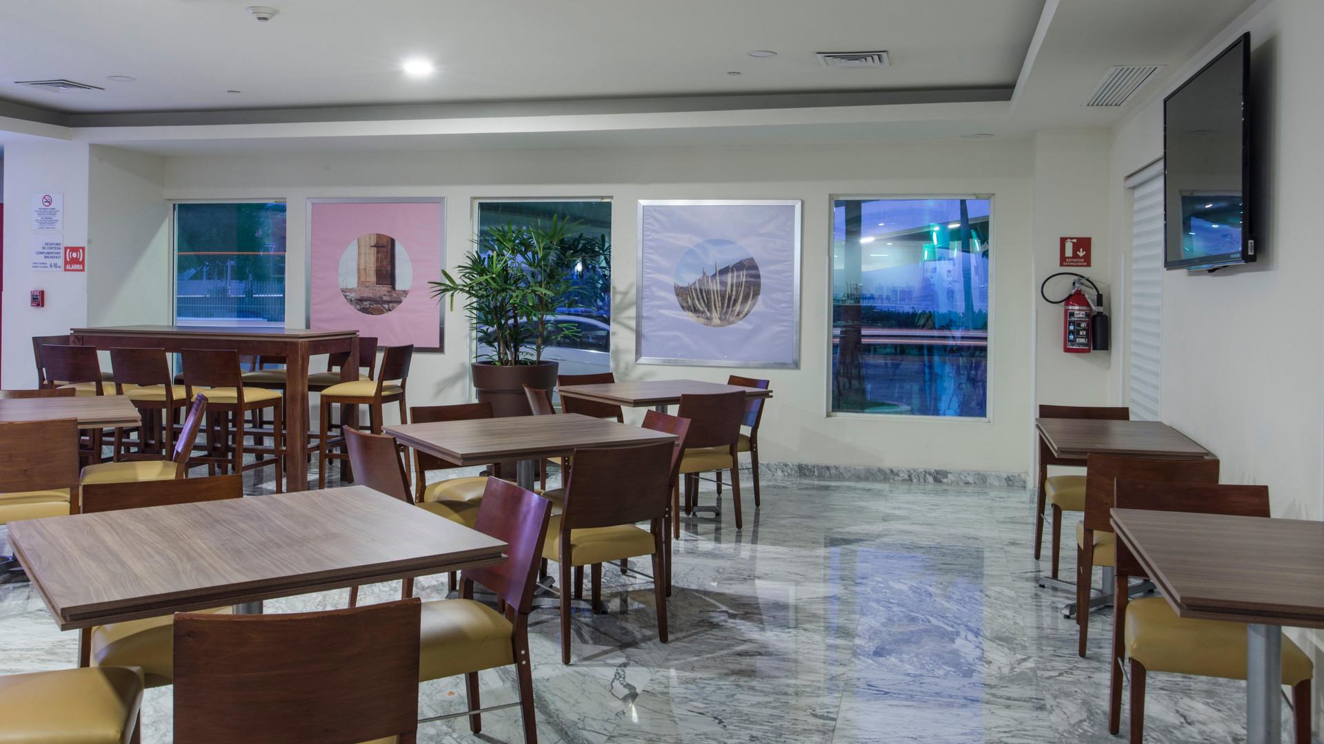 Restaurant Holiday Inn Express Culiacan by IHG