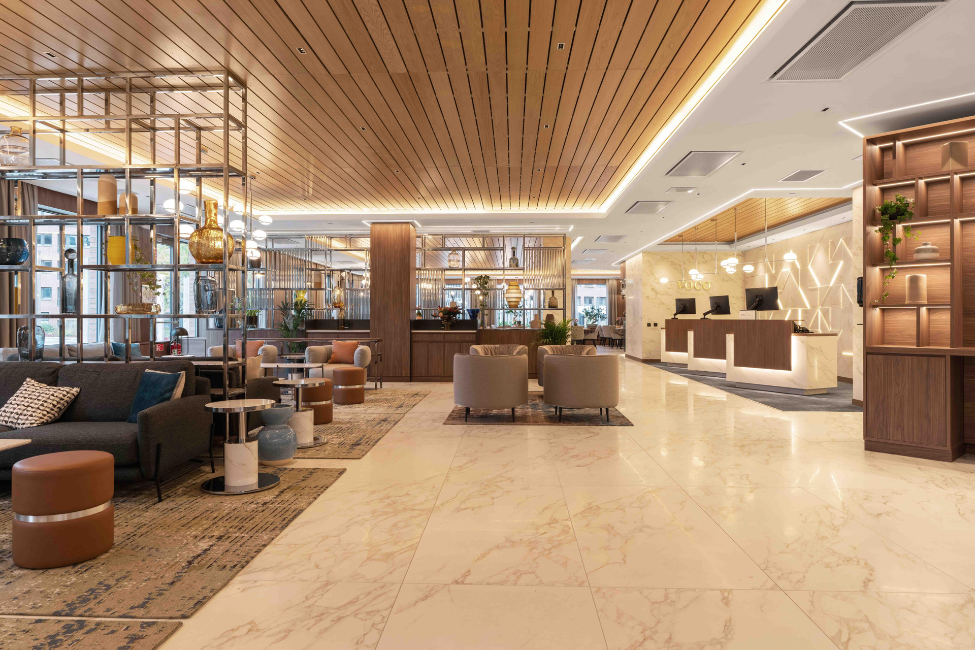 Vista Lobby Voco Stockholm Kista