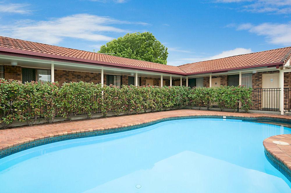 Vista Piscina Ballina Travellers Lodge