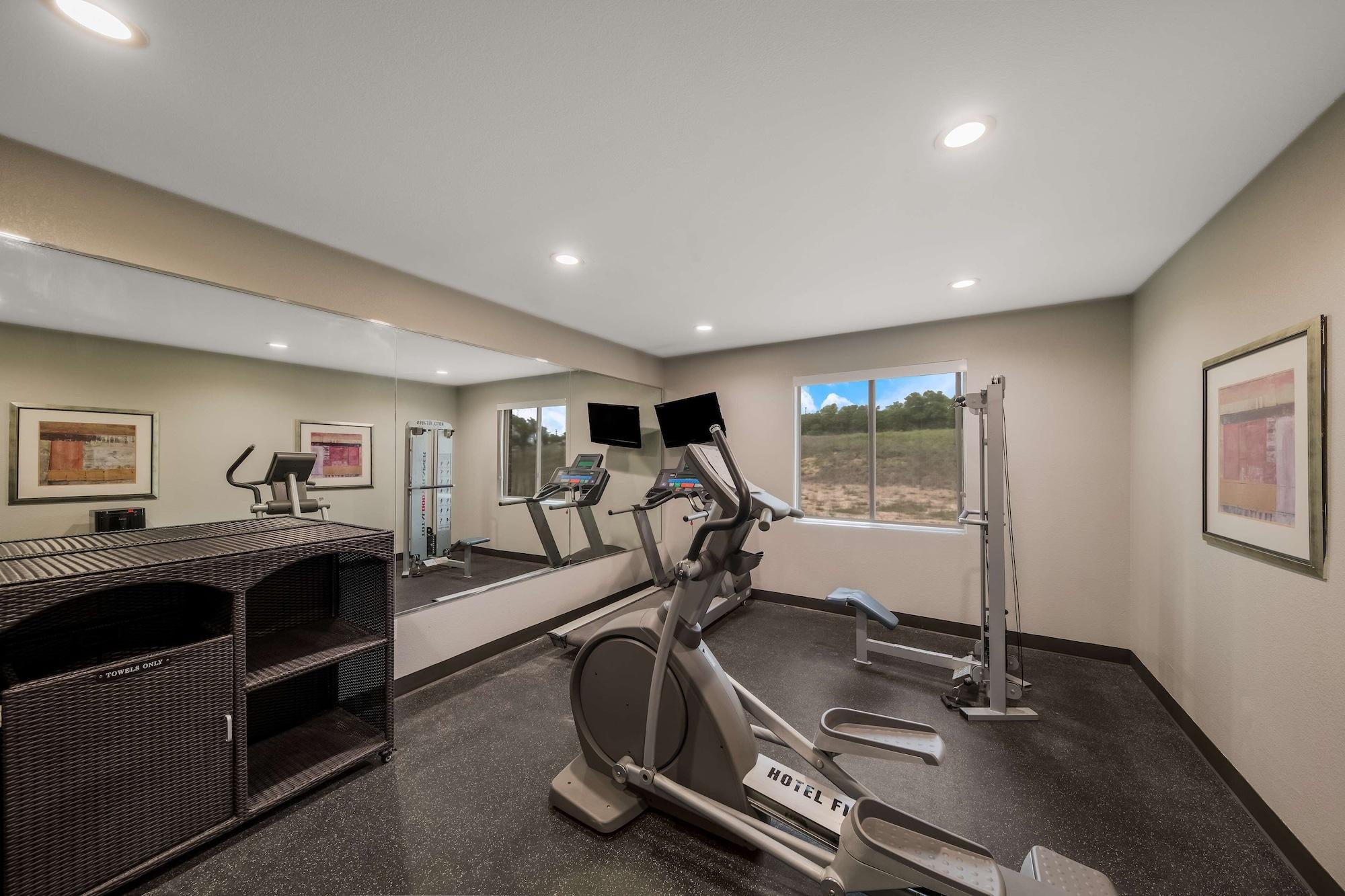 Gimnasio Best Western Bowie Inn & Suites