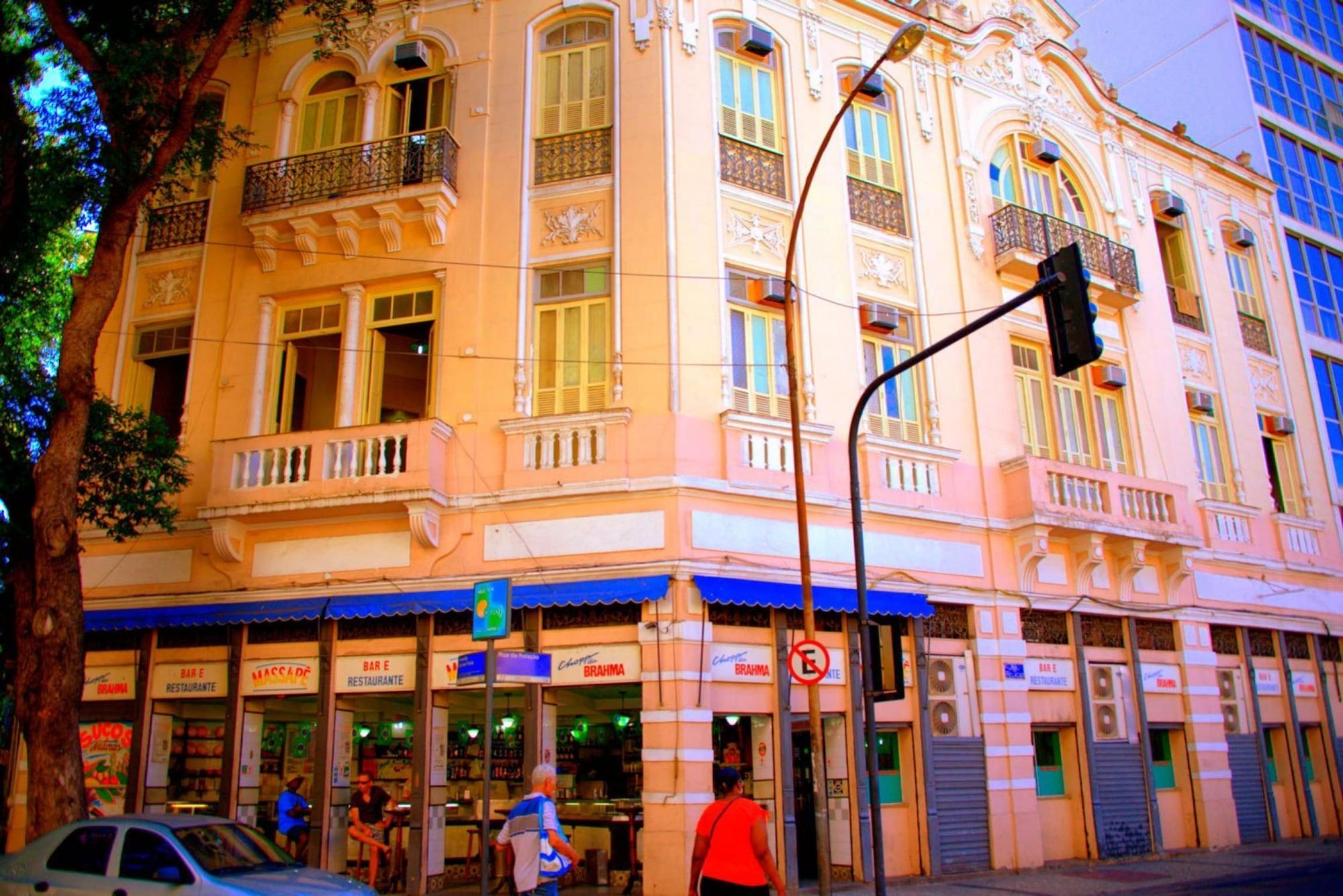 Varios Massape Rio Hostel