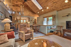 Alquiler Vacacional - Beautiful Lakeside Milford Family Home & Deck