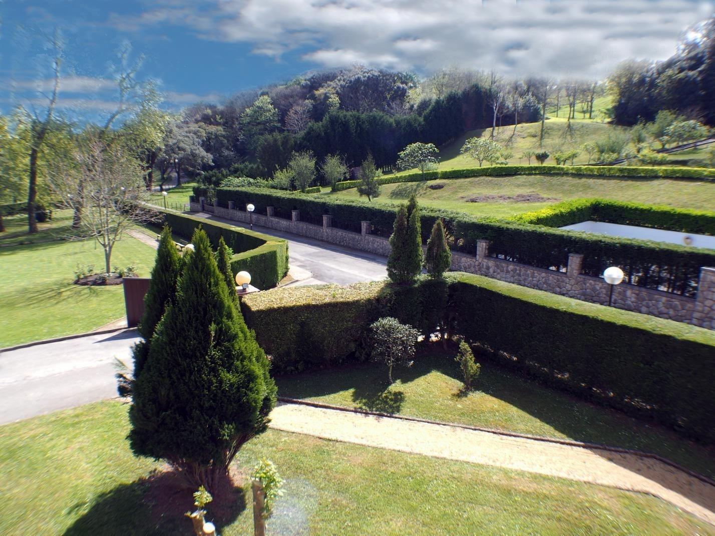 Vista Exterior Hotel Comillas