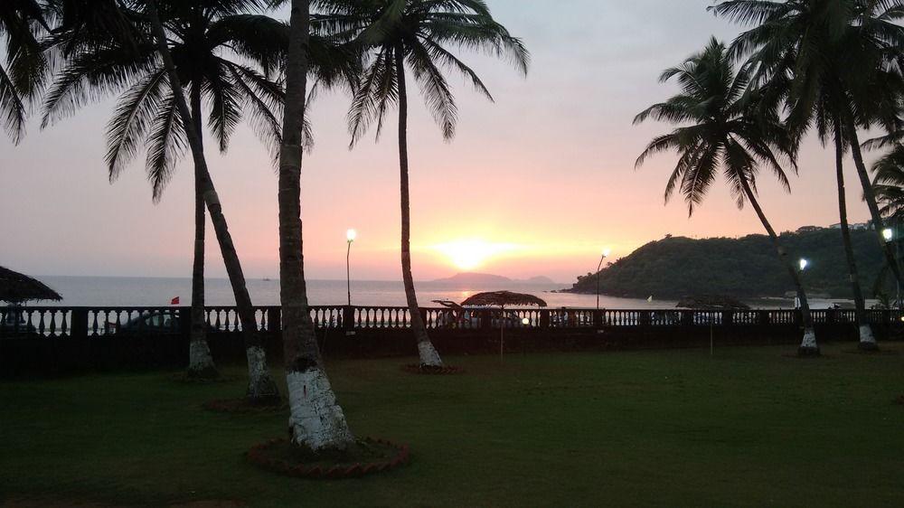 Playa Beach Bay Cottages