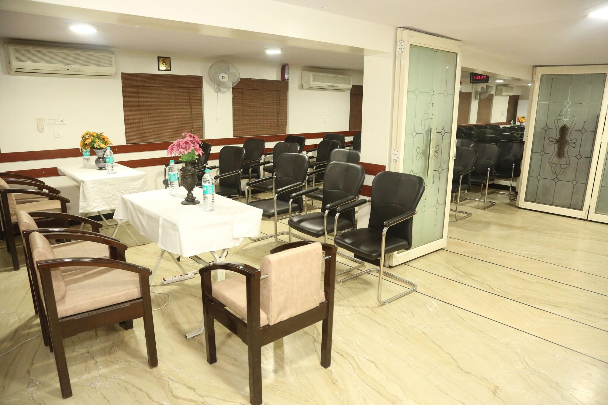 Sala de Reuniones Hotel Jyoti