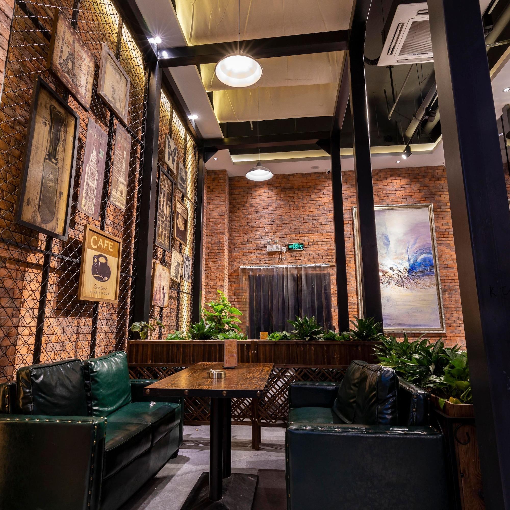 Vista Lobby James Joyce Coffetel Foshan Zhangcha