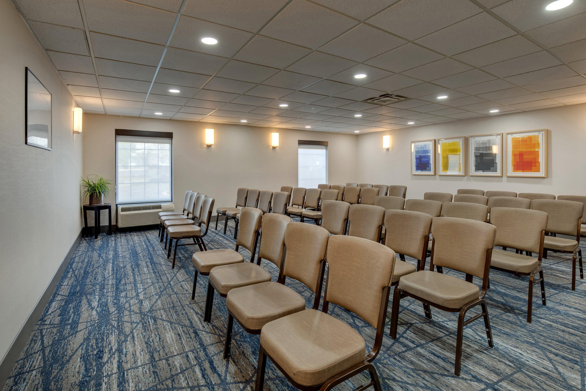 Centro de Negocios Holiday Inn Express I95 Capitol BeltwayLargo