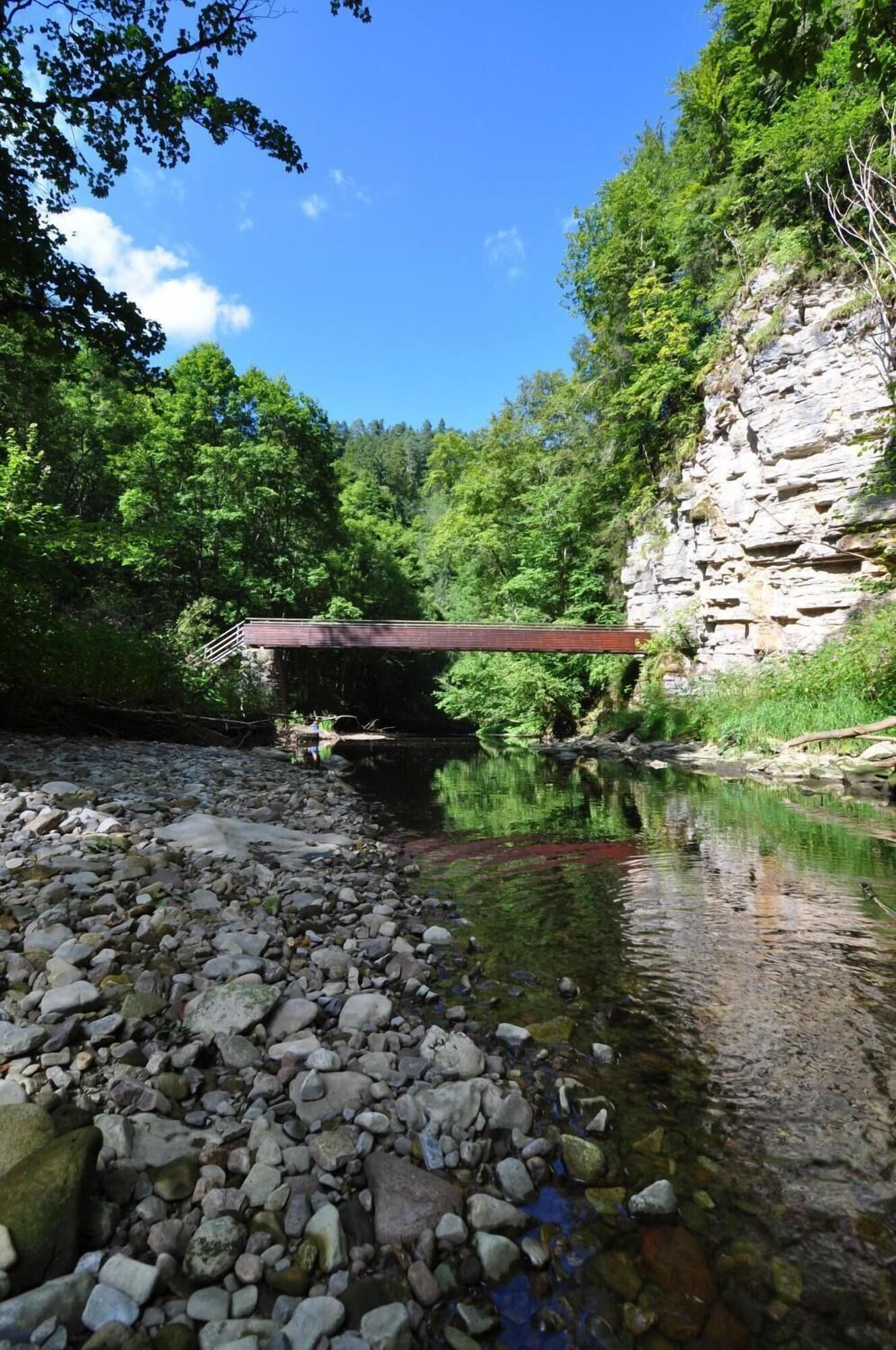 Comodidades del Alojamiento Gasthof zur Burg