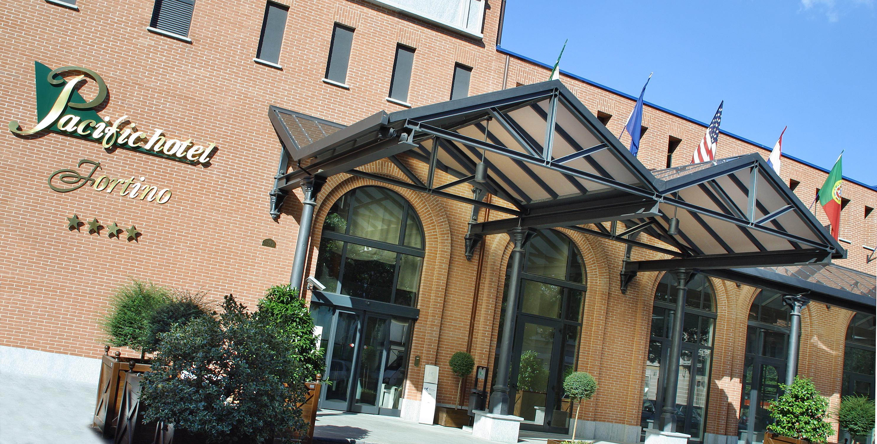 Vista Exterior Pacific Hotel Fortino