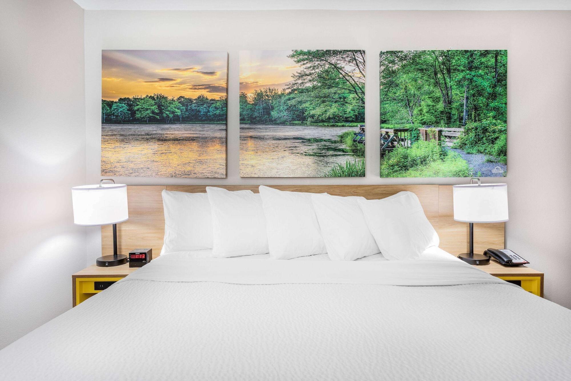 Habitación Days Inn by Wyndham N Orlando/Casselberry