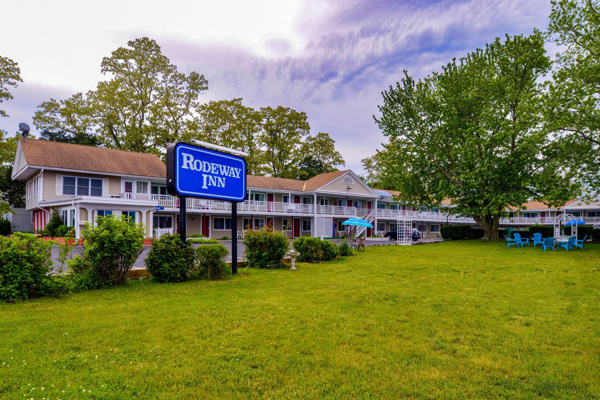 Varios Rodeway Inn Orleans - Cape Cod