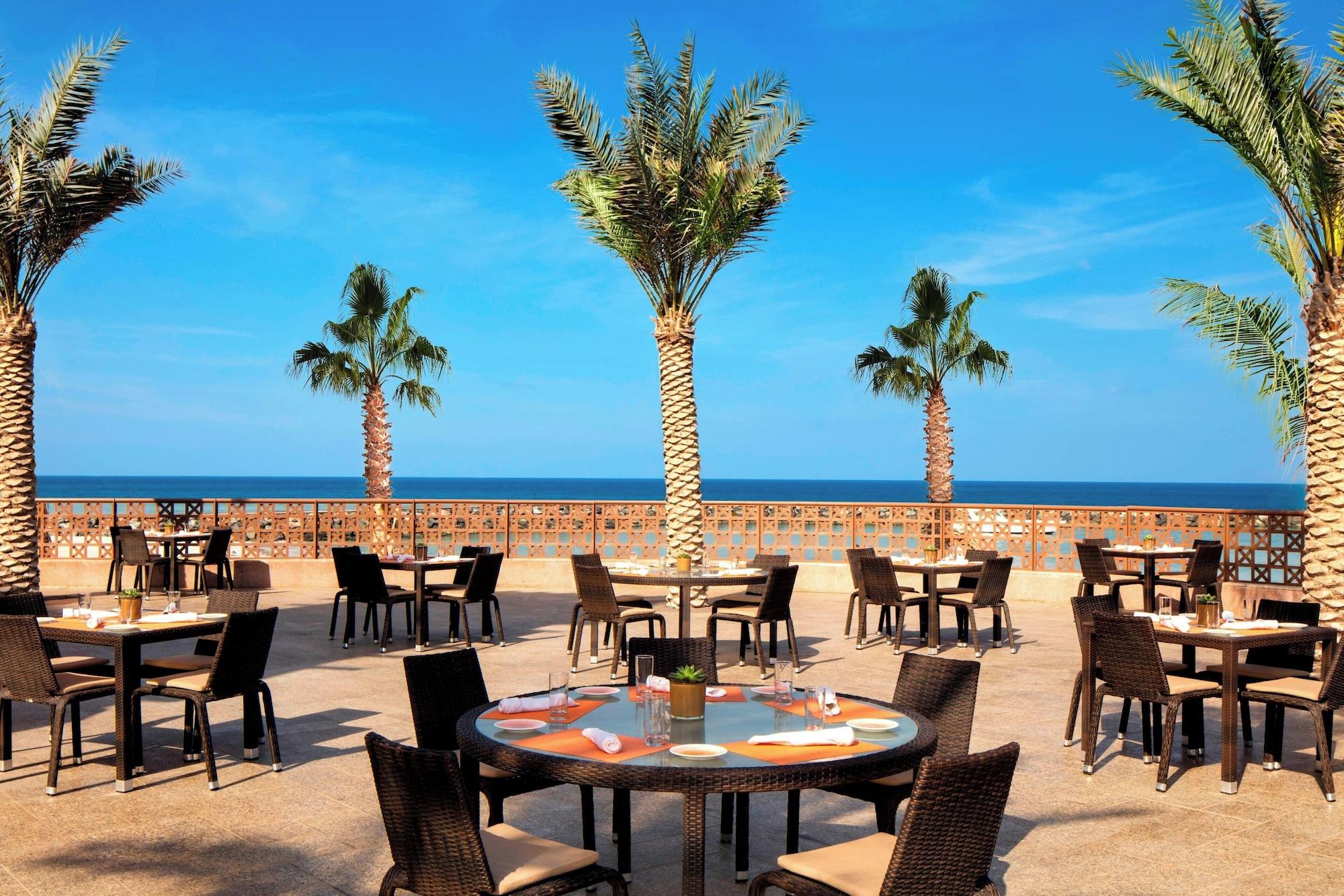 Playa Sheraton Sharjah Beach Resort & Spa