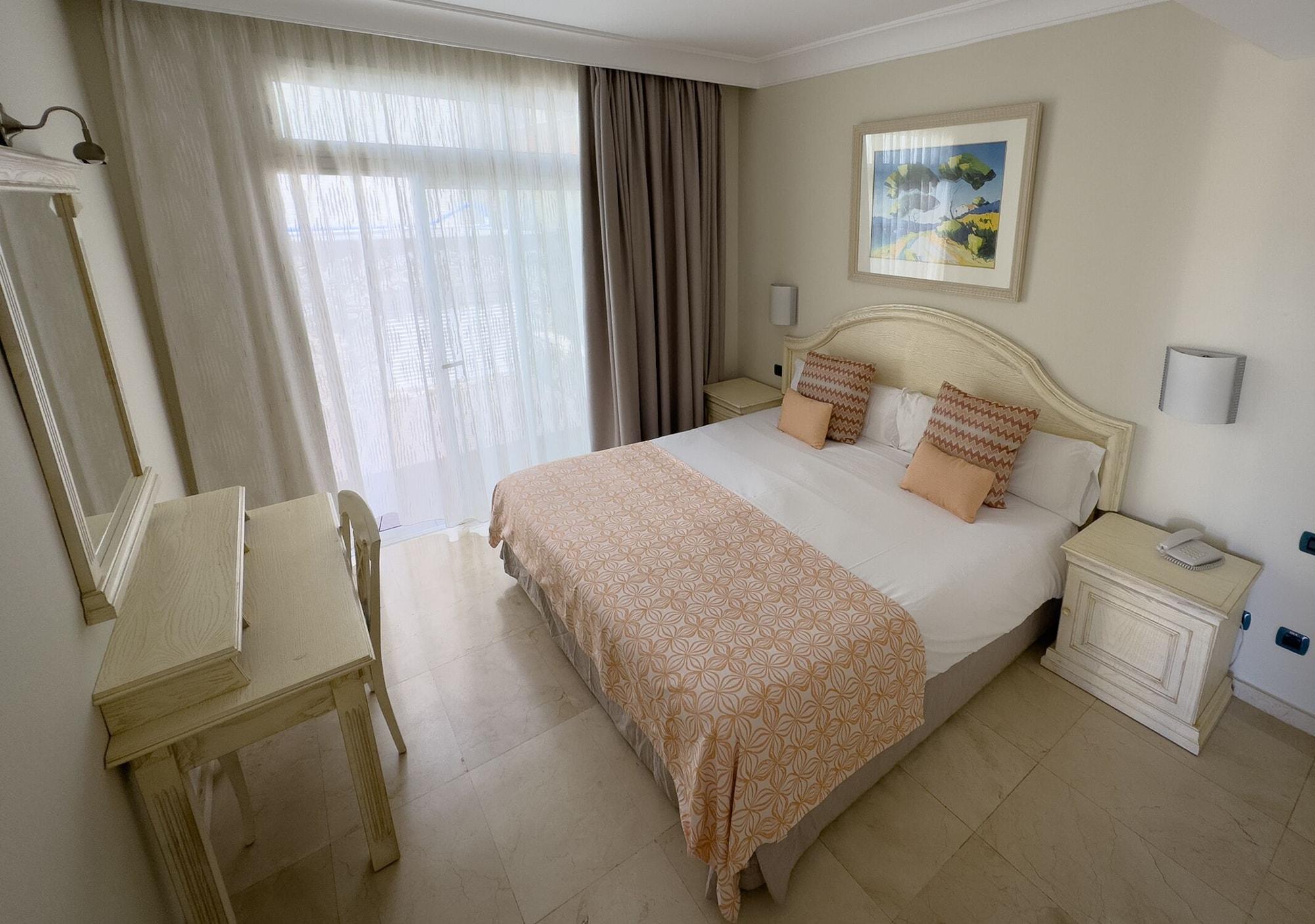 Habitación Holiday Club Playa Amadores