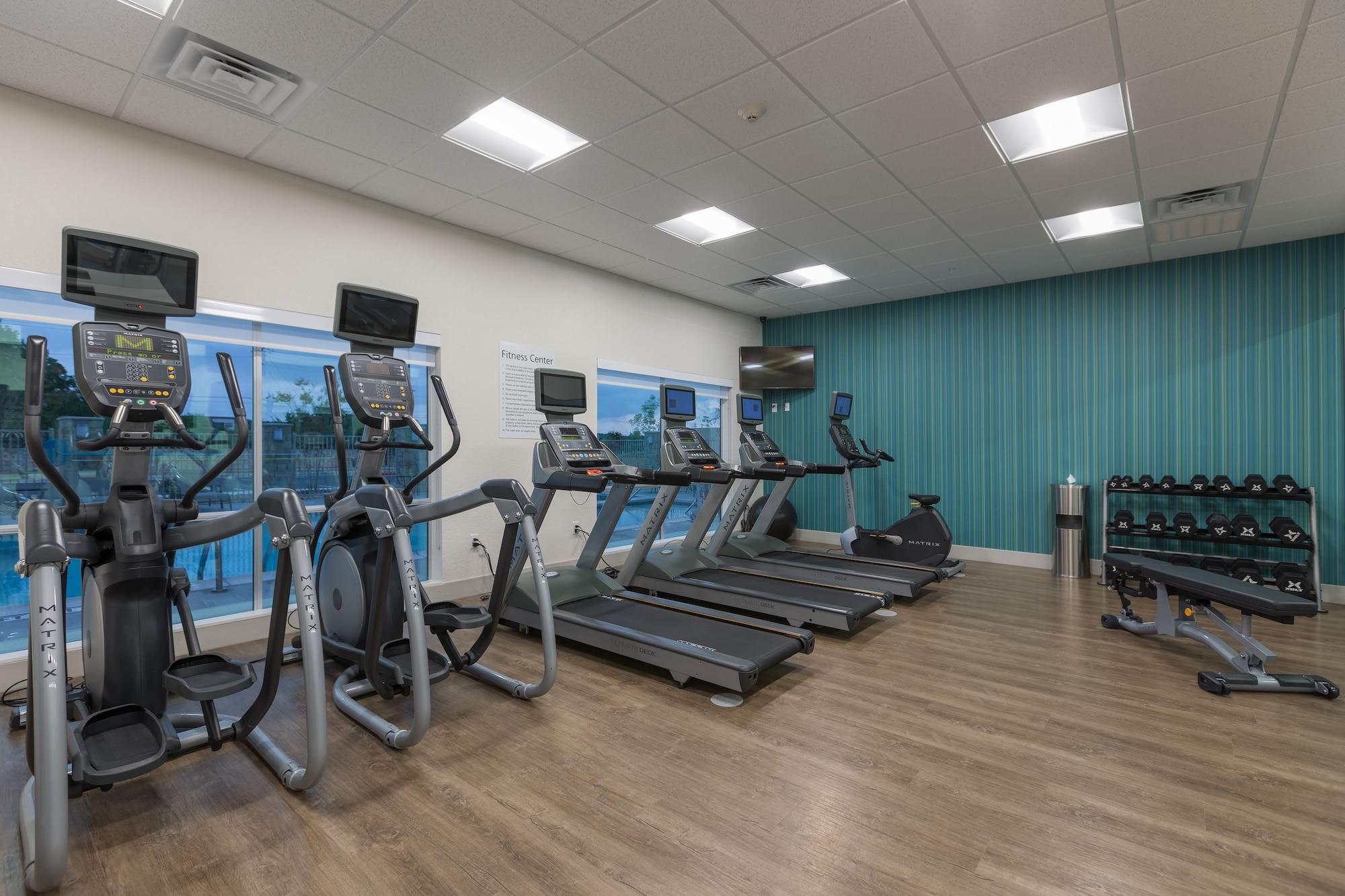 Gimnasio Holiday Inn Express and Suites San Marcos South by IHG