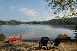 Alquiler Vacacional - Muskoka Cottage with a Sandy Beach