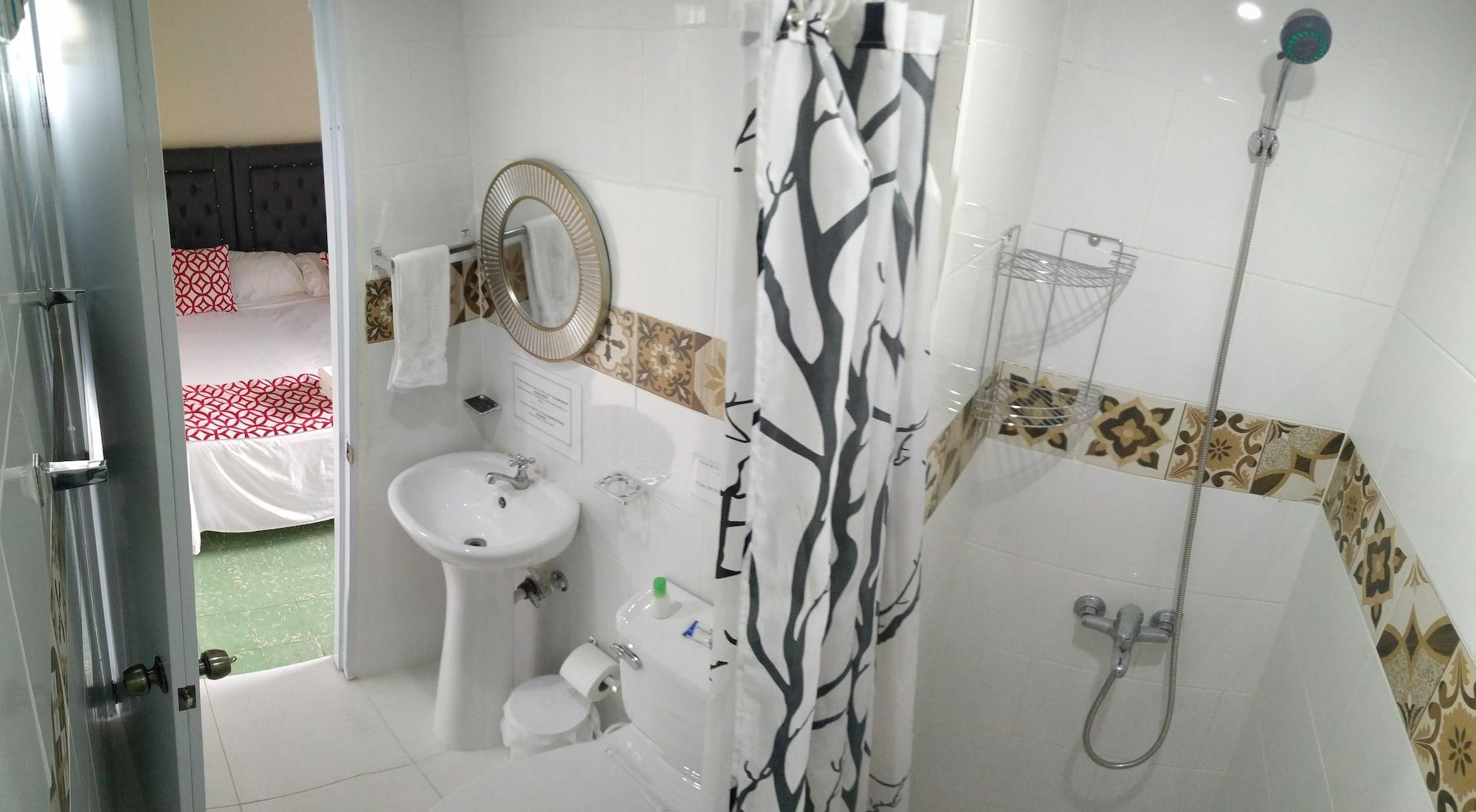 Equipamiento de Habitación Hostal Arboleda