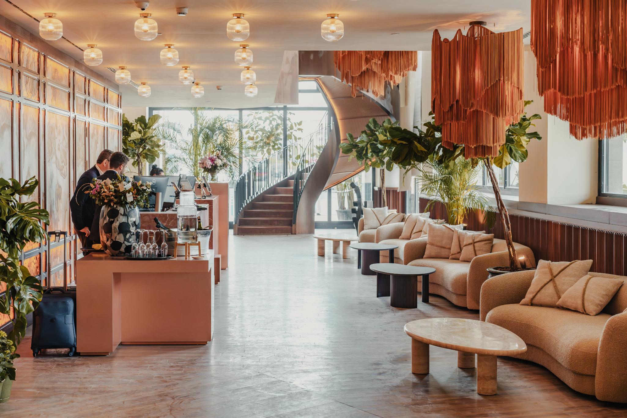 Vista Lobby Only YOU Hotel Sevilla