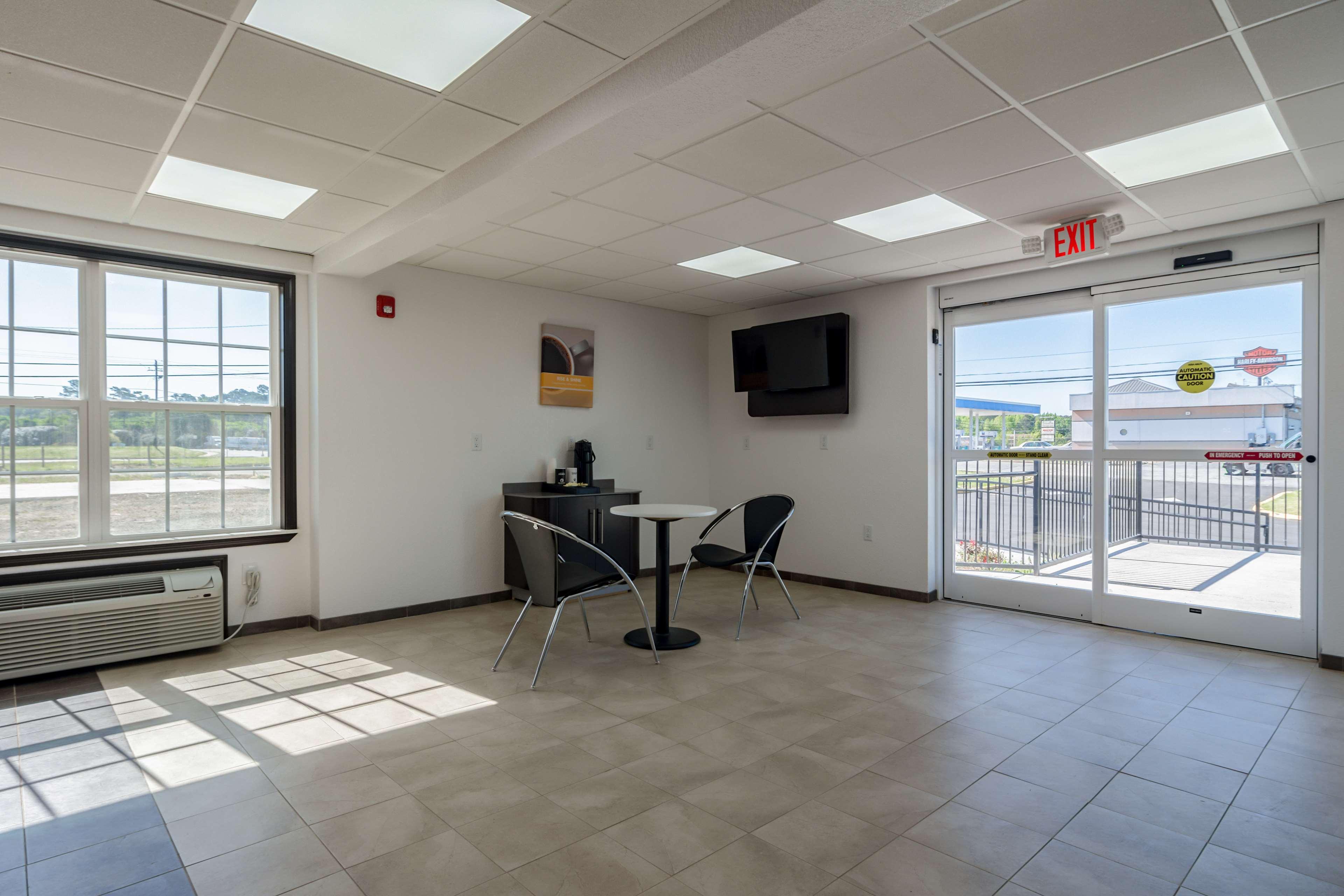 Restaurant Motel 6 White, GA - Cartersville