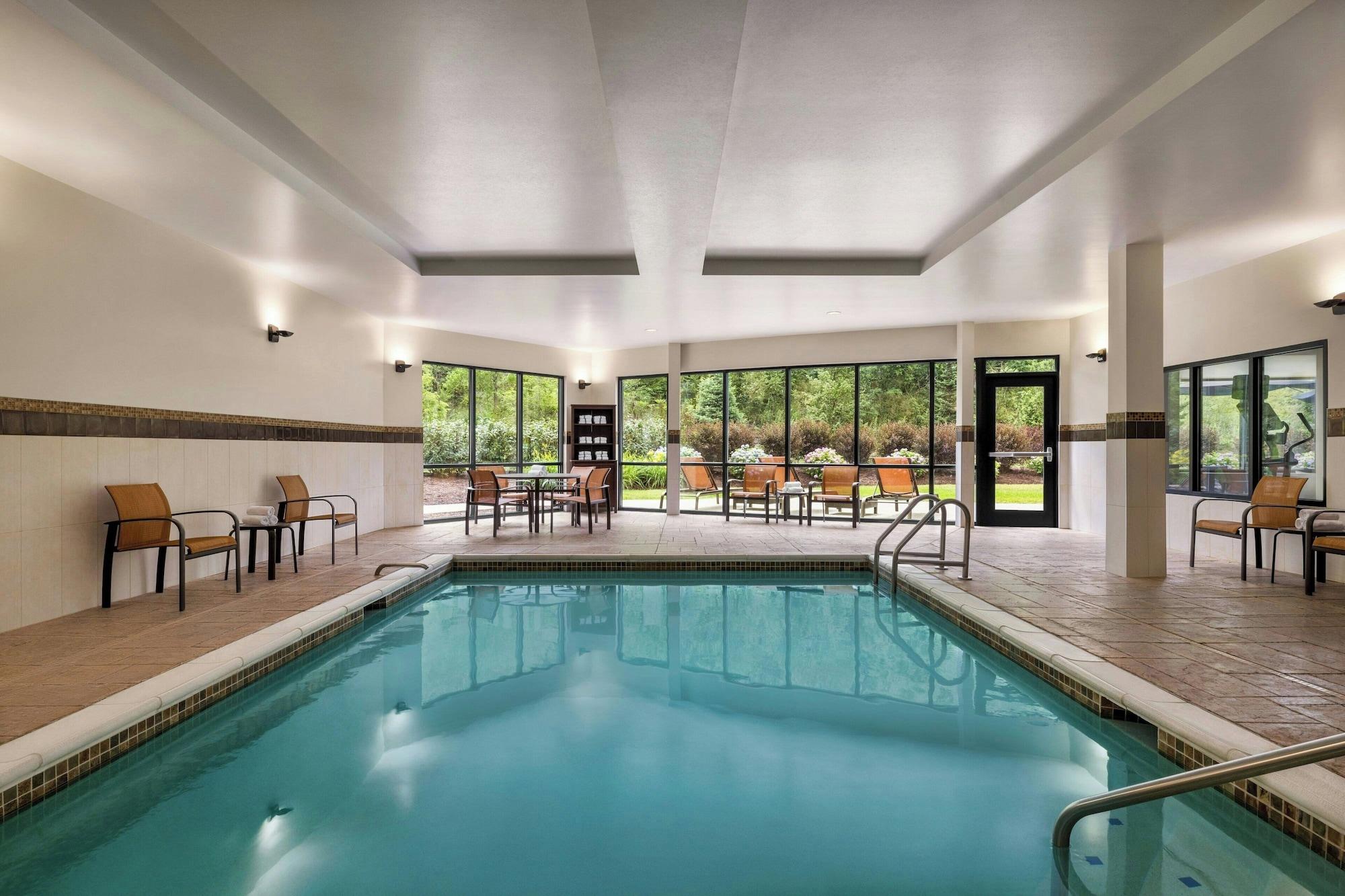 Vista Piscina Courtyard by Marriott Wilkes-Barre Arena
