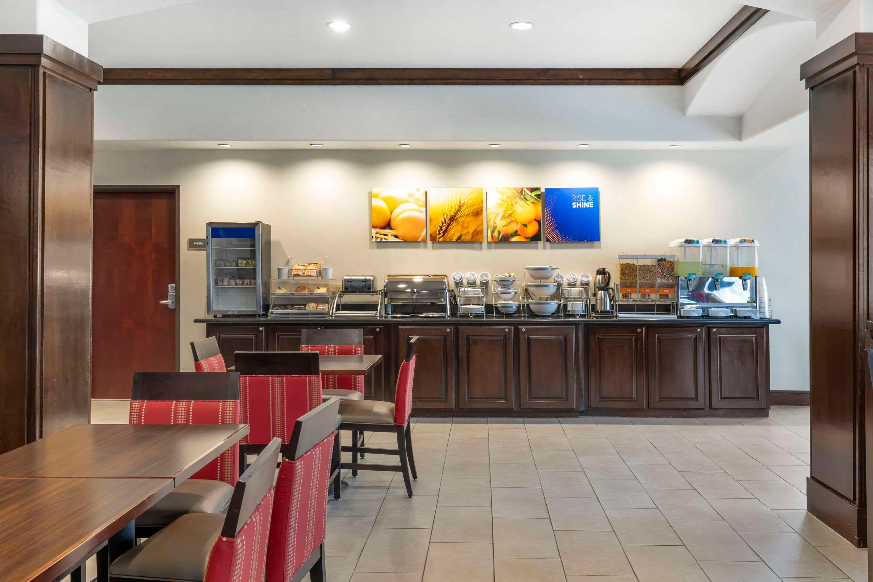 Restaurant Comfort Inn & Suites