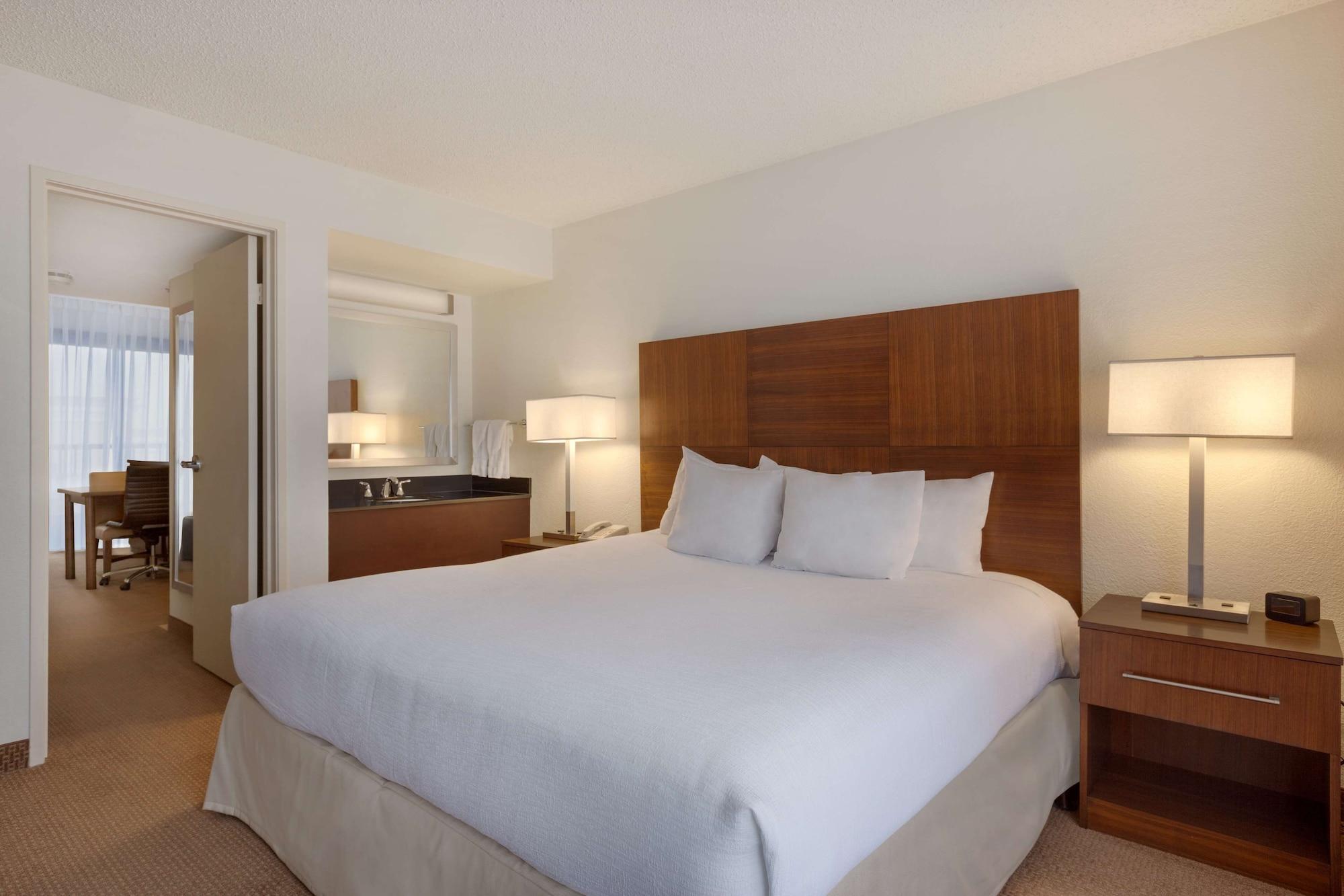 Habitación Embassy Suites Hotel Baton Rouge