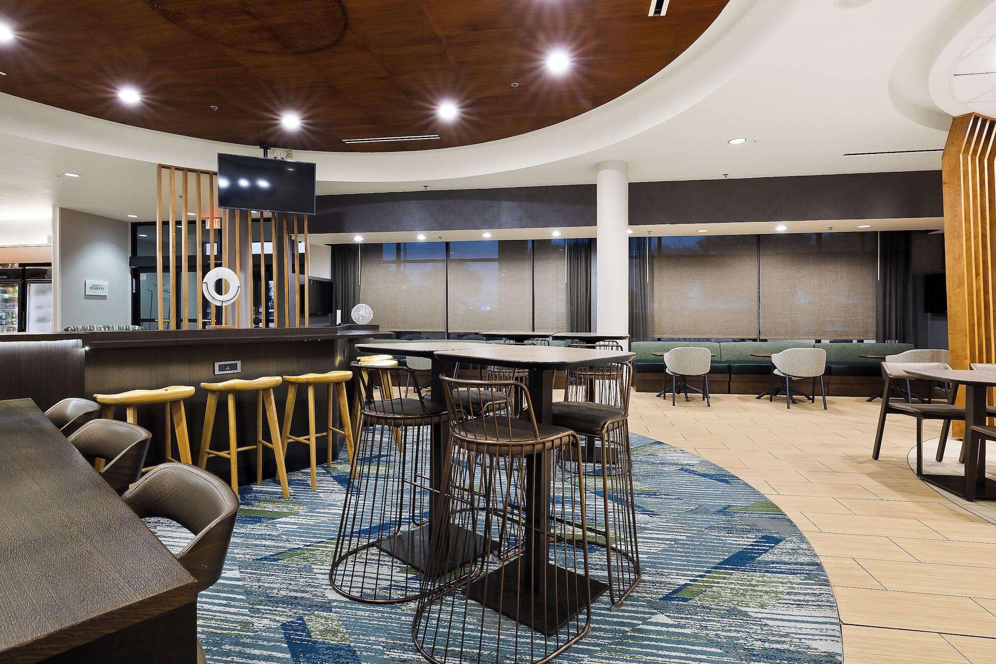 Vista Lobby SpringHill Suites by Marriott McAllen Convention Center