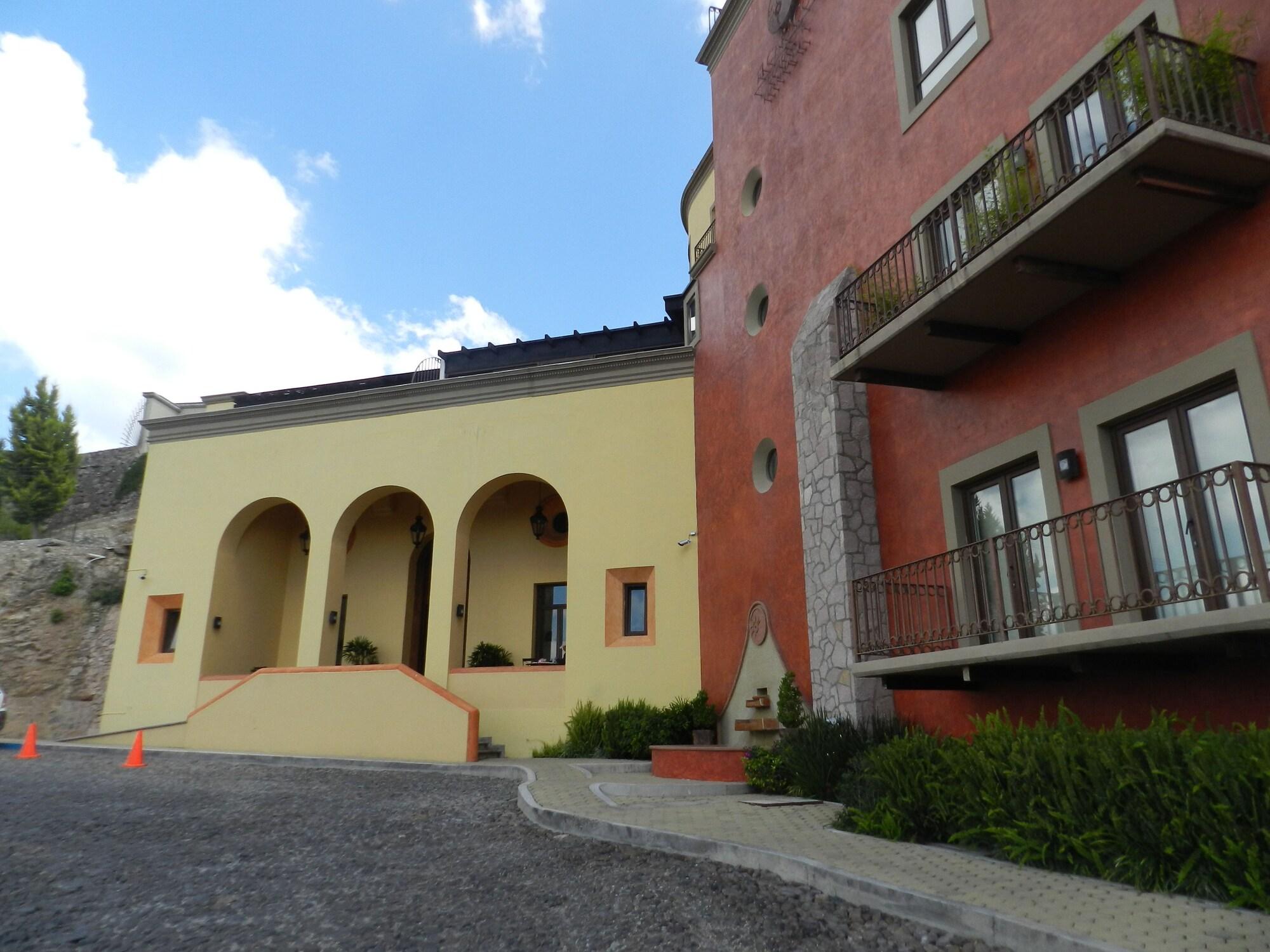 Vista Exterior Condominio El Caracol