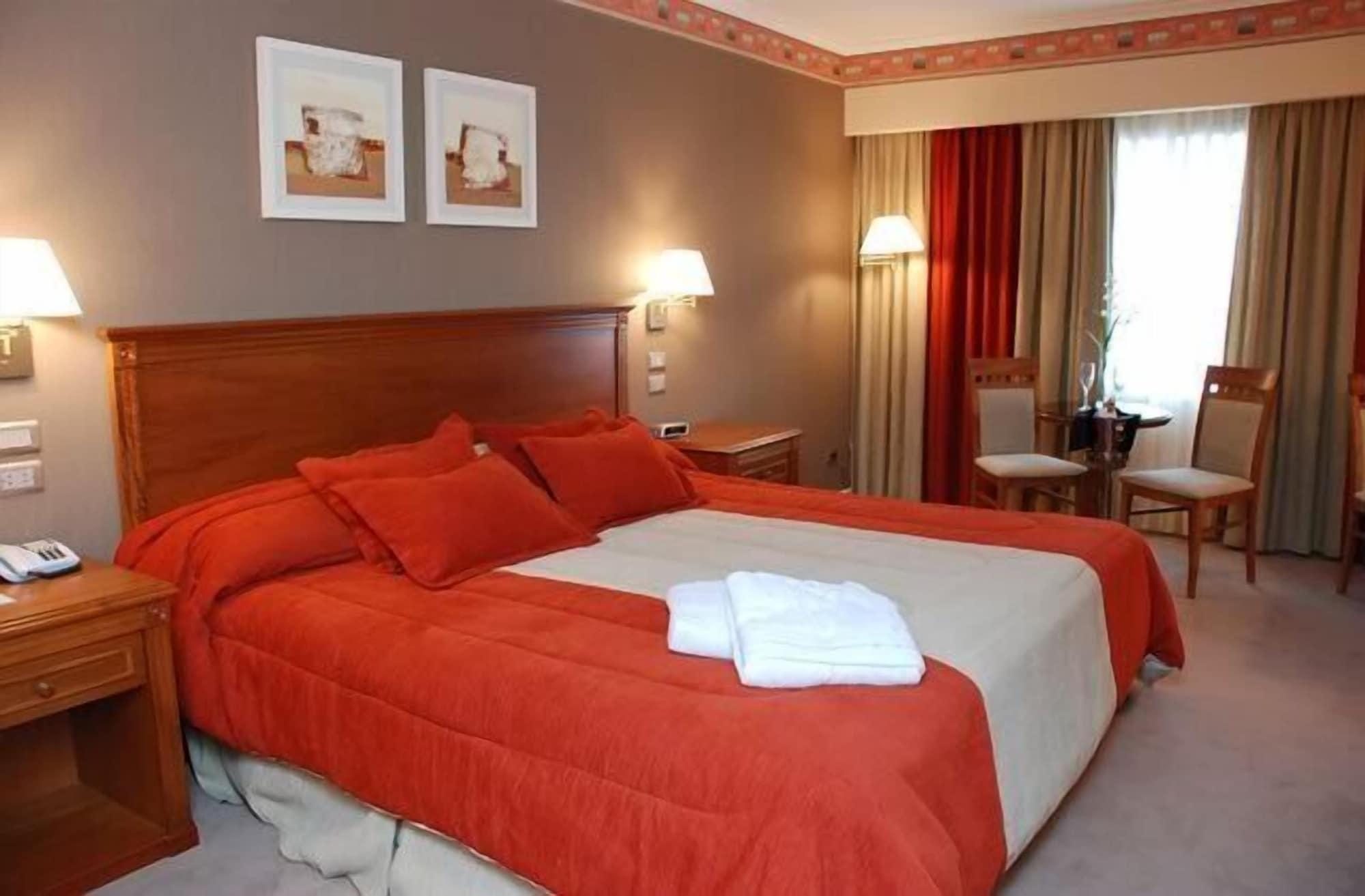 Habitación Howard Johnson by Wyndham Villa Maria Casino