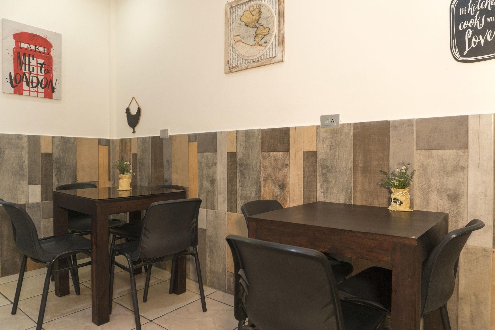 Restaurant Micro Hotel Rio de Piedras