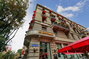 Alojamiento - St Gotthard Hotel