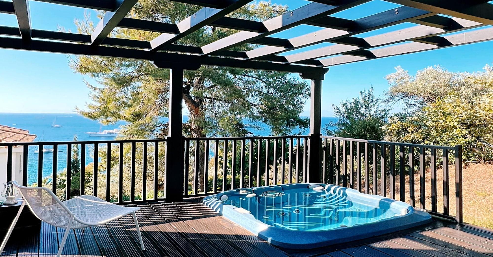 Playa Aegean Suites