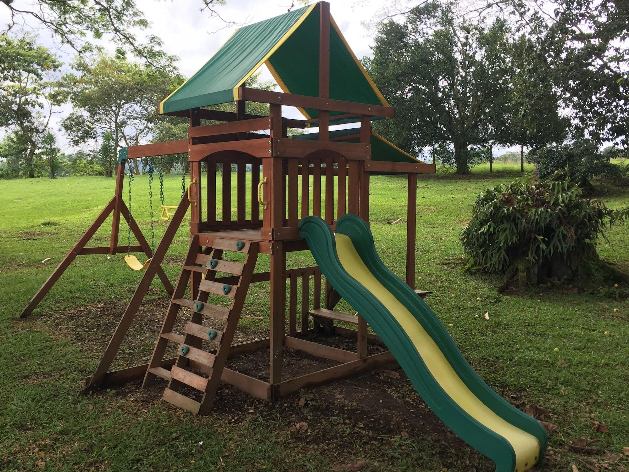 Instalaciones Recreativas FINCA EL PÓRTAL