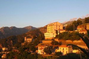 Alojamiento - Sole e Monte