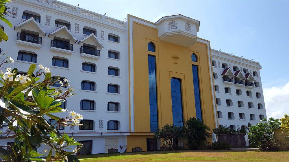 Vista Exterior Hyatt Regency Trivandrum