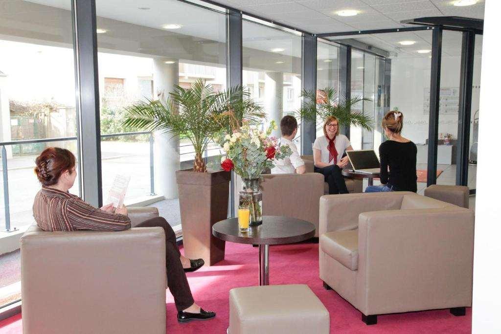 Bar/Salón Appart Hotel Odalys City Rennes Lorgeril