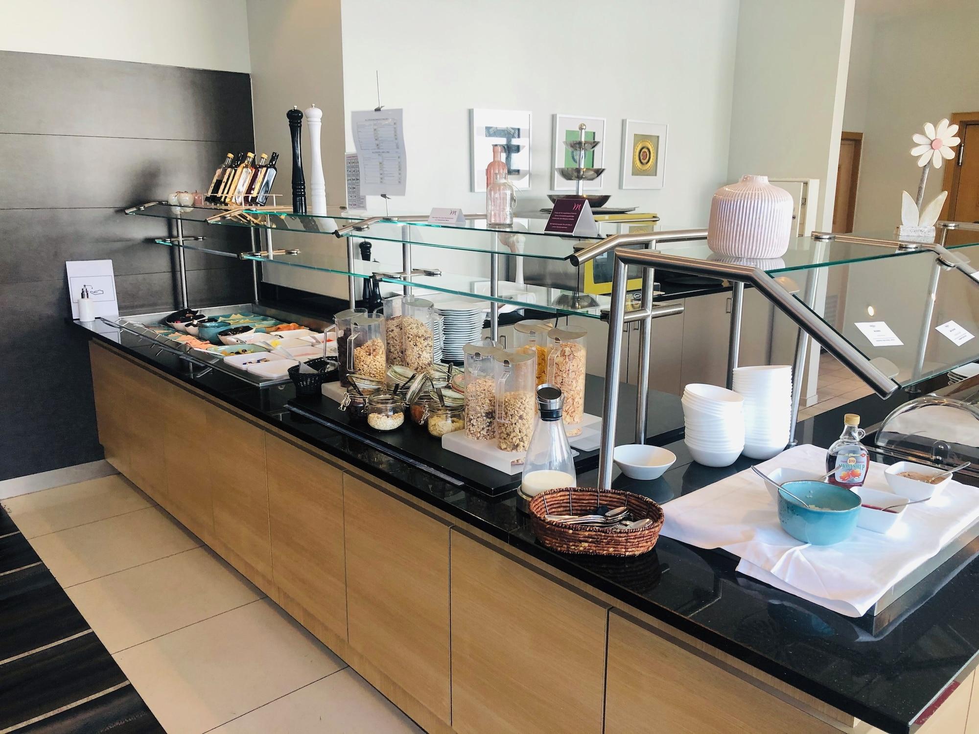 Restaurant elaya hotel stuttgart boeblingen