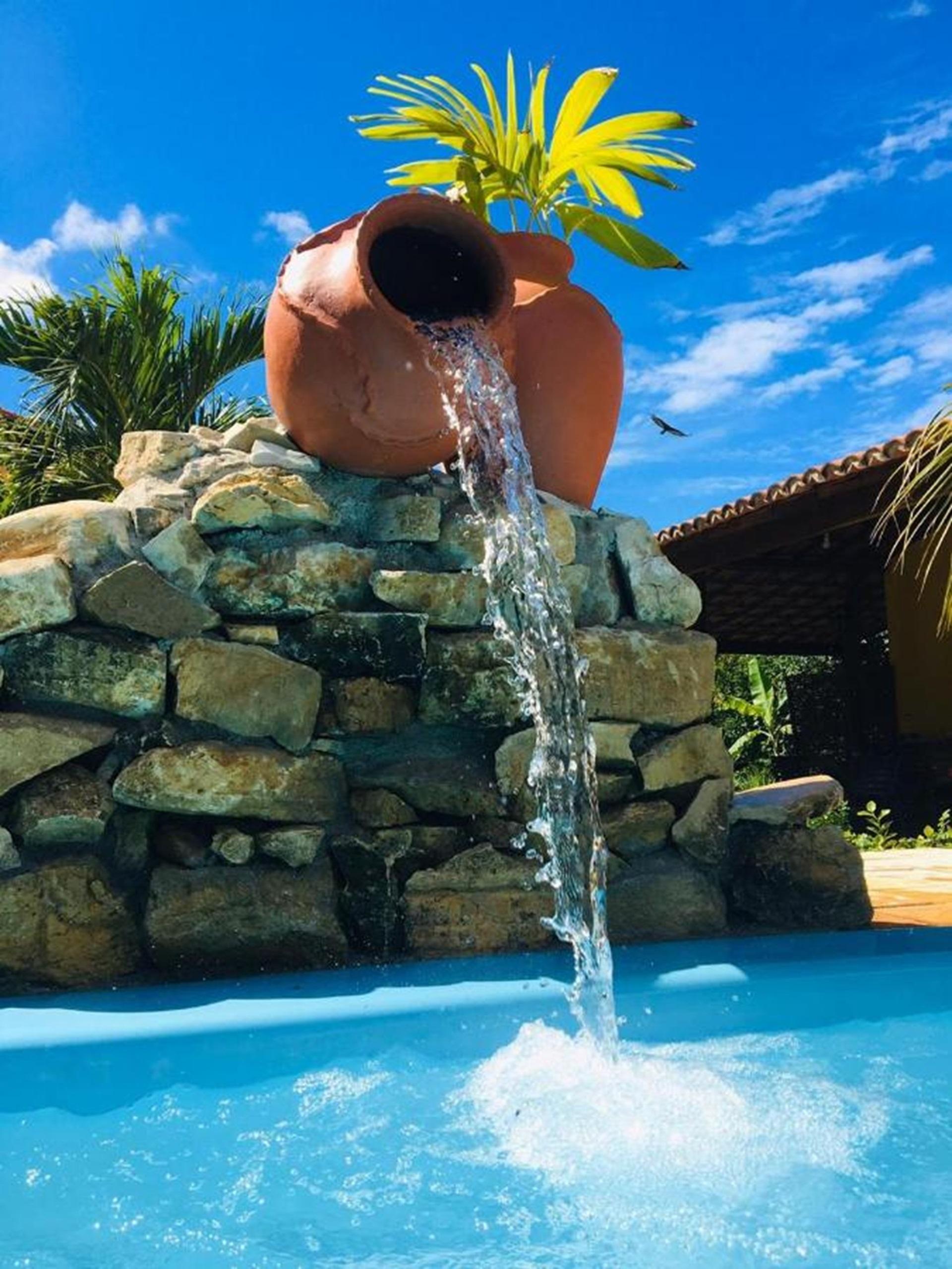 Vista Exterior Pousada ELLO