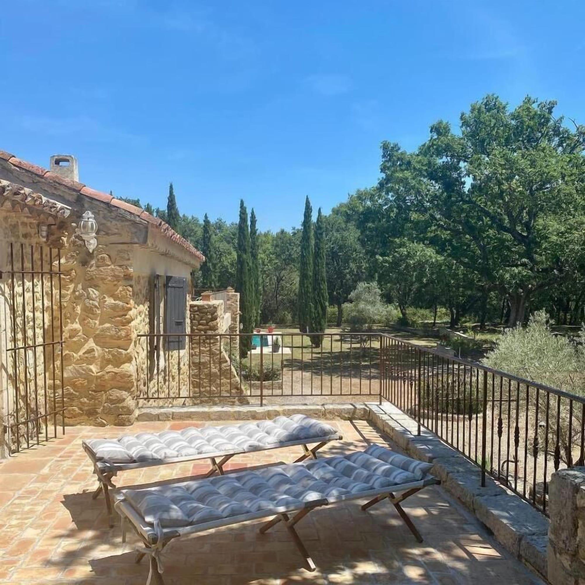 Equipamiento de Habitación Domaine du Commandeur